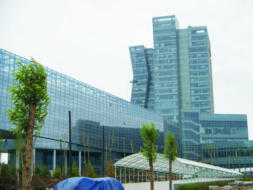 吉林广电大厦钢结构防腐及外墙涂料工程